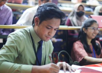 Why it’s time to consider pharmacy as a career option? UniKL RCMP’s Dr Yasser tells you