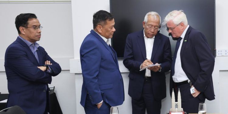 UniKL becomes the first university in SEA to collaborate with global licencing body
