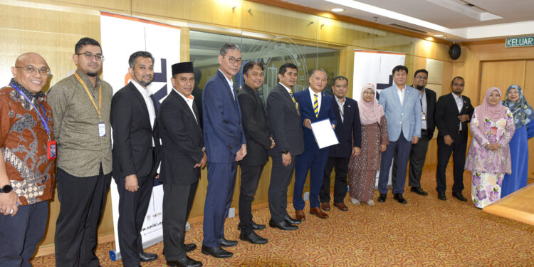 Samsung’s Dato’ Roh appointed visiting professor at UniKL MIIT