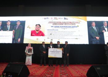 UniKL honours Top 120 alumni in landmark celebration