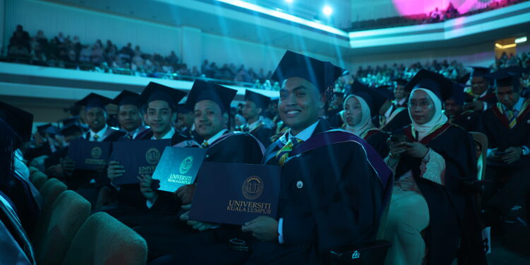 Aris Ariwatan’s son soars with Aviation bachelor’s degree