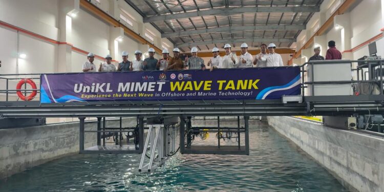 Deputy Prime Minister inaugurates UniKL MIMET’s hydrodynamic wave tank centre