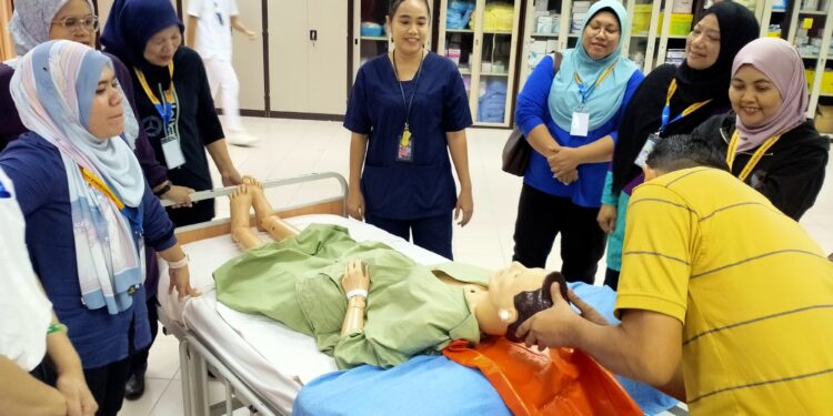 UniKL RCMP prepares participants for elderly care professions