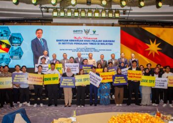 Yayasan Sarawak extends financial aid to 180 UniKL students