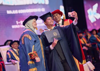UniKL celebrates 6,872 graduates at its 22nd Convocation Ceremony