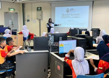 UniKL MIMET empowers students with AI at STEM camp