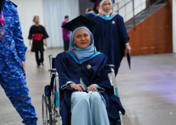 Double joy turns to sorrow as parents receive late son’s scroll