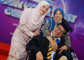 Muhammad Iftar waits 8 years to graduate after a life-changing accident