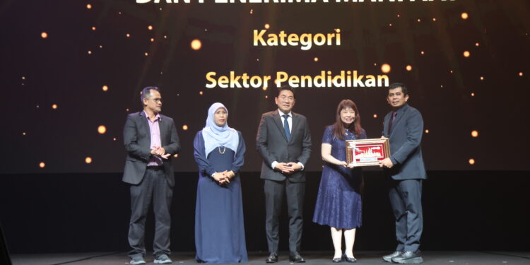 UniKL honoured by TDA for advancing Malaysia’s technology talent pipeline