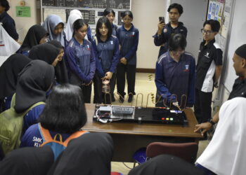 UniKL BMI, CWAL inspire 120 schoolgirls to pursue STEM futures