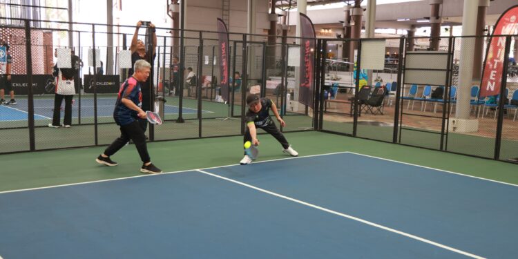 GLU builds bonds through Pickleball-friendly match