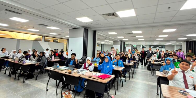 UniKL’s CSR arm supports STEM and TVET learning for 115 SPM students